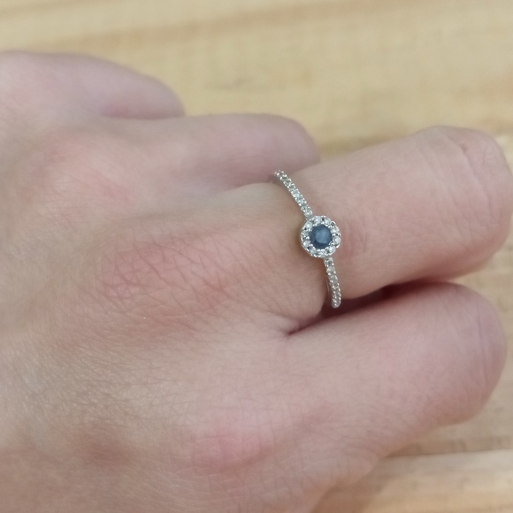 RING 14K White gold Sapphire and Diamond Cocktail ring size 6.5 - Picture 1 of 9